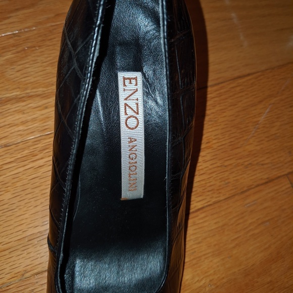 Enzo Angiolini Size 6 Black Pump - Picture 2 of 4